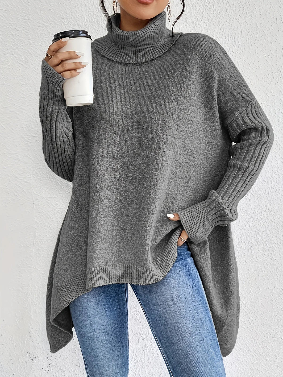 Oversize sweter z golfem – miękki i ciepły